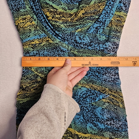 BCBG Max Azria - Blue, Turqouise, & Yellow Snakeskin Print Ruched Mesh Dress xxs - Picture 5 of 13